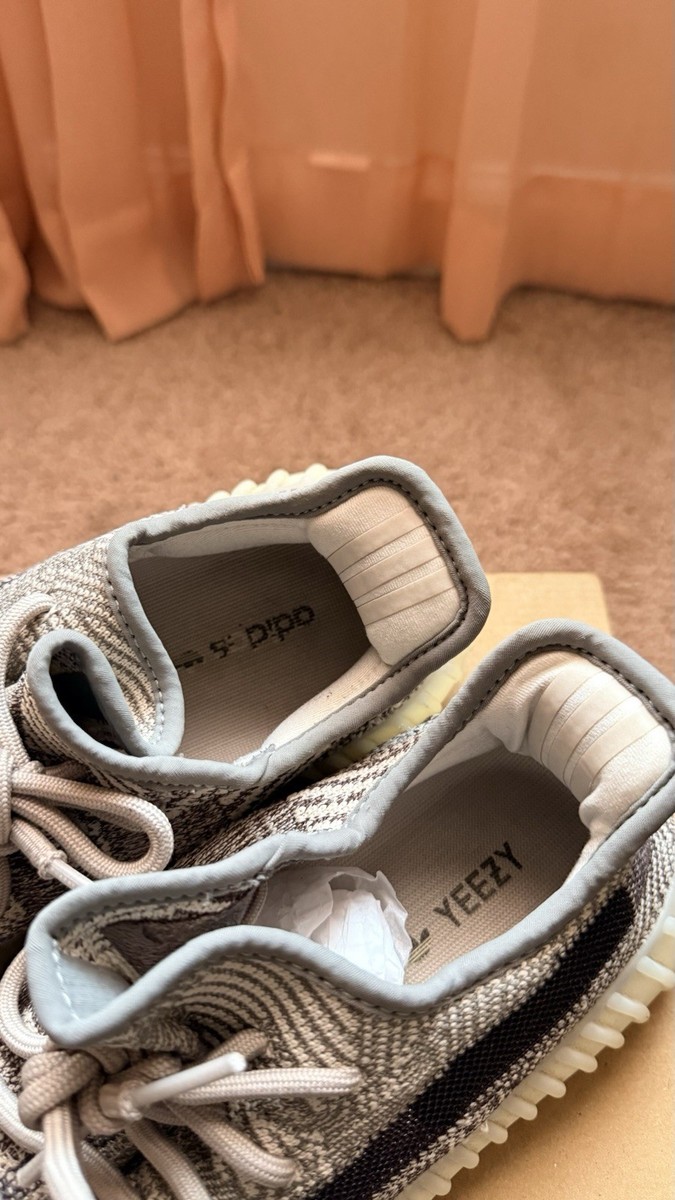 Adidas Yeezy Boost 350 V2 Zyon Gray Black Primeknit Low Top  display picture 1