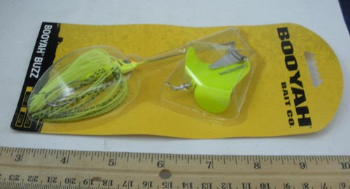 Rebel BYB38607 3/8 Oz Booyah Buzz Bait Chartreuse Shad/Alum Clacker - Picture 2 of 3