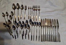 Oneida Deluxe ANTARES MODERN ANTIQUE Stainless Steel Flatware Mixed Lot of 40 *R