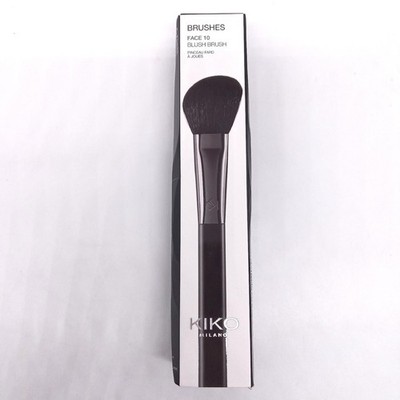 KIKO Milano Pinsel Make up Gesicht Schrägschnitt Blush perfekt präzise Anwendung