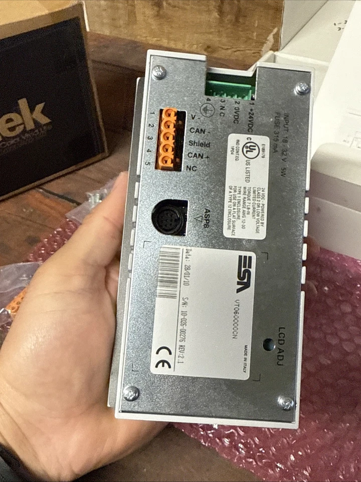 ESA VT60 VT060000CN Hmi New Old Stock In Original Box - Image 4 of 4