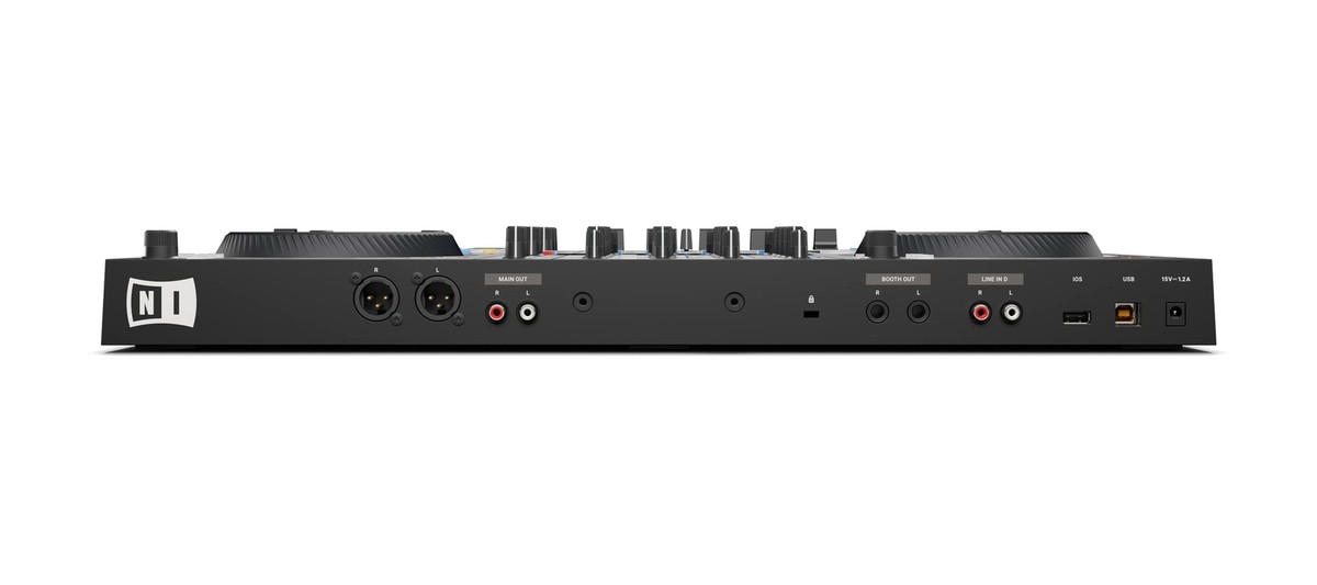 Native Instruments Traktor Kontrol S3 4-Channel, 4 DJ Controller