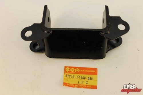 BRACKET, SUSPENSION RH *{MODEL E/F}*