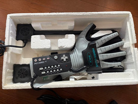 PAX Power Glove Nintendo Famicom NES Controller Official Licensed Boxed