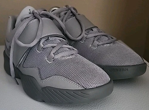 Sneakers Jordan J23 BG Wolf Cool Grey taglia 7 Y 854558 013