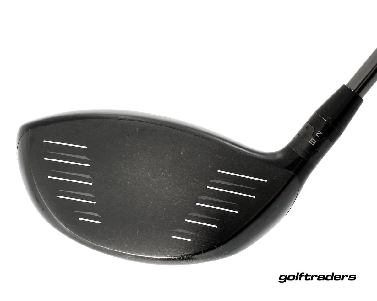 Titleist 915D2 Driver 9.5º Graphite Stiff Flex New Grip P168