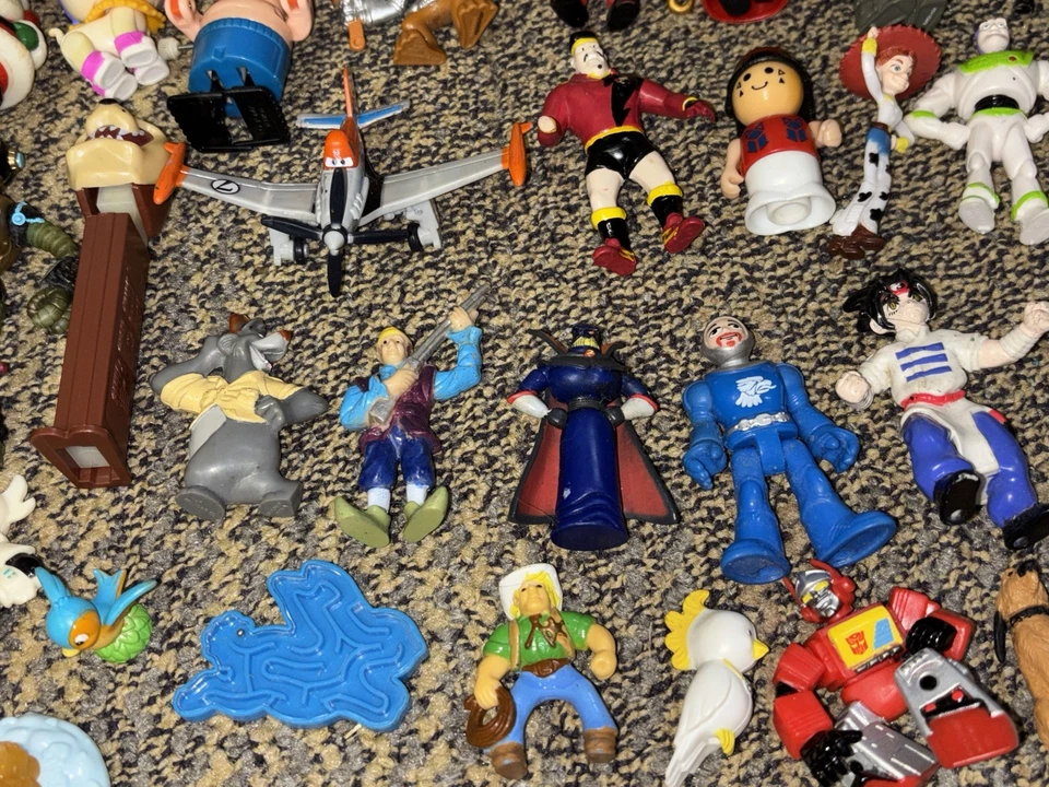 Enorme Lote de Juguetes De Colección a Moderno 95+ Go Diego Go Scooby Doo Blaze Mickey Mouse ETC Foto 2 de 4