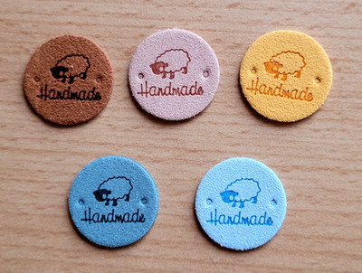 5 PU-Leder Label *Handmade* Etiketten Patches Stricken Schäfchen Wolle DIY (SR1)