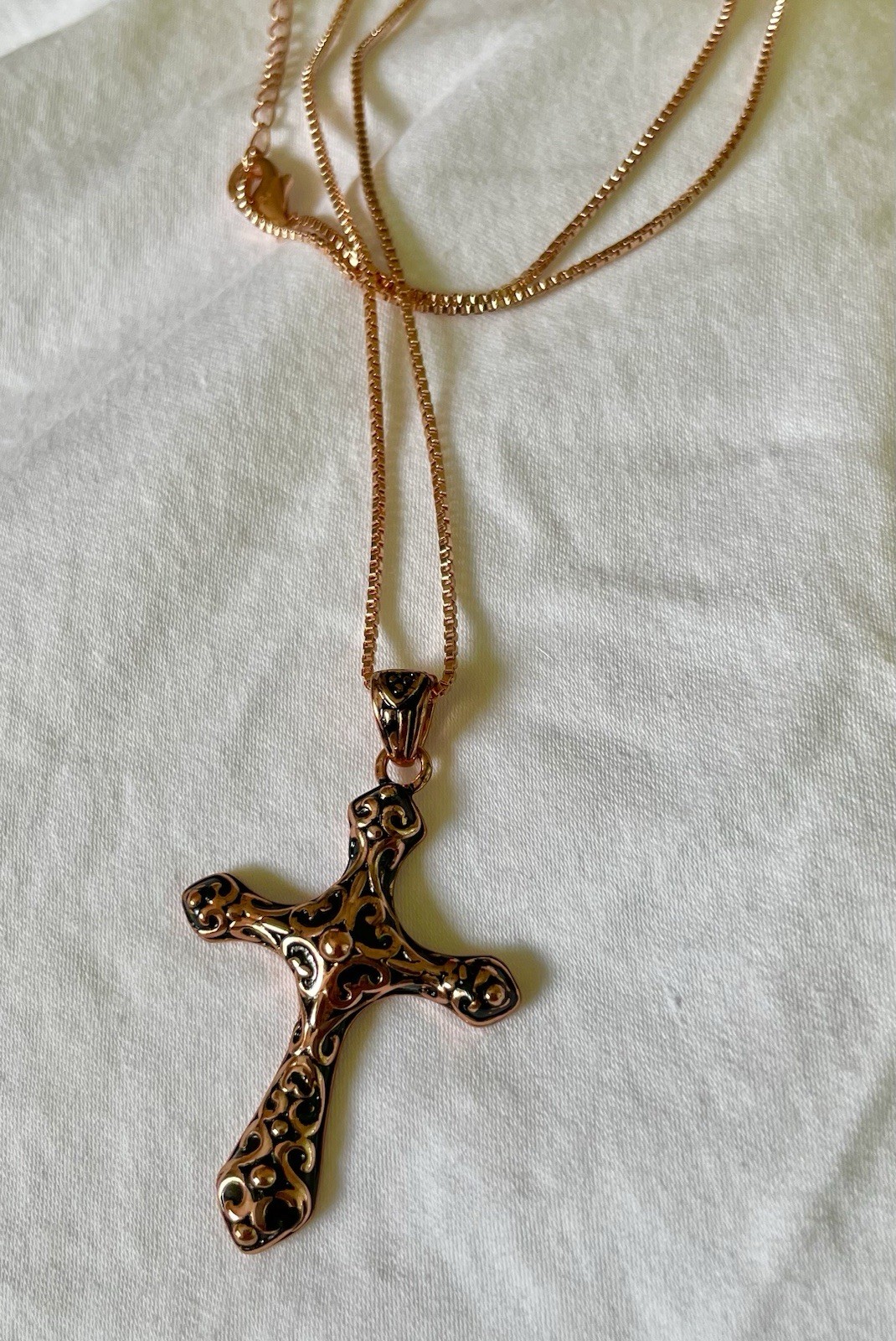 JTV Copper Cross Pendant on 18 Inch Box Chain