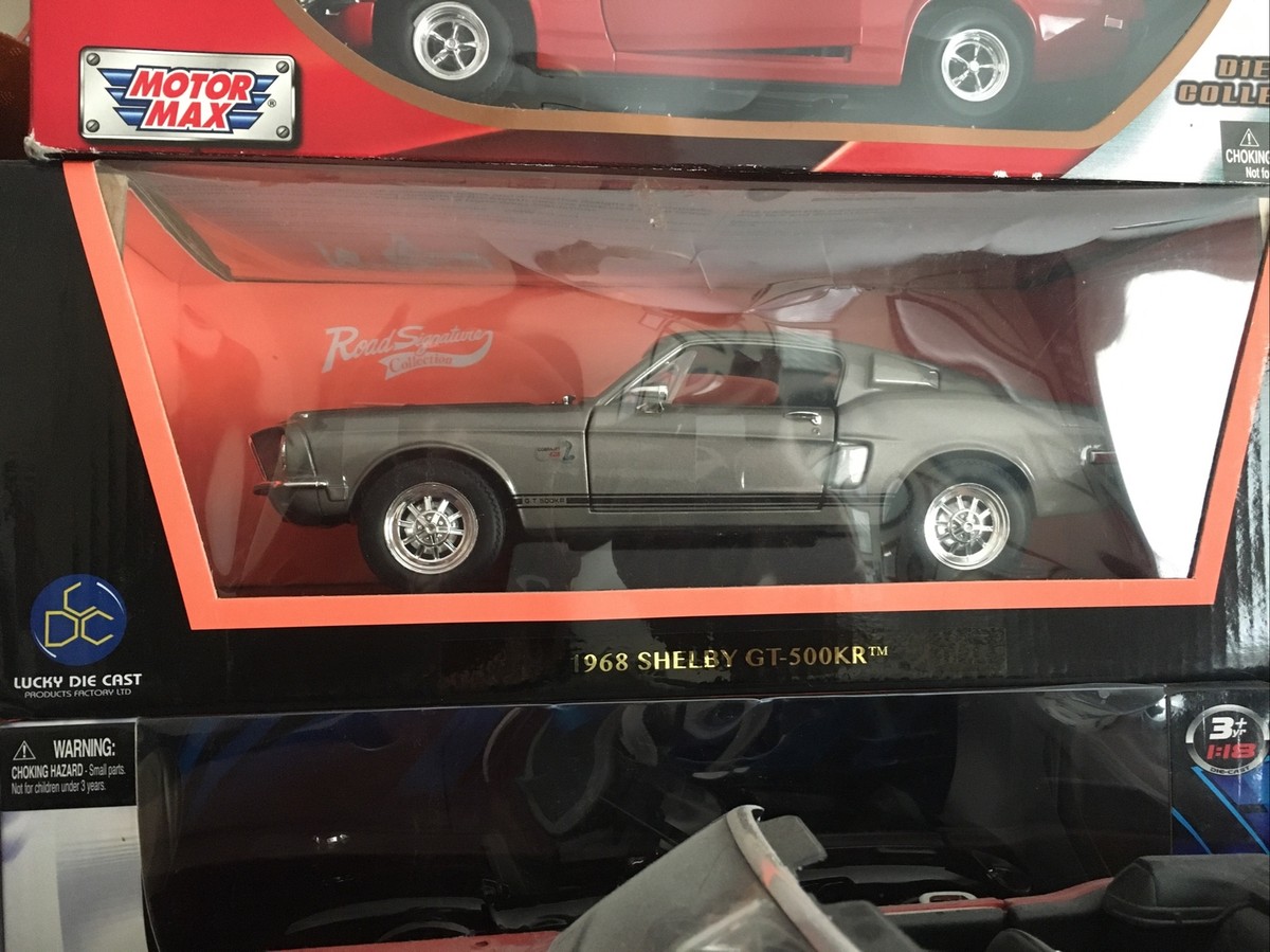 ROAD SIGNATURE 1/18 1968 FORD MUSTANG SHELBY GT-500-KR
