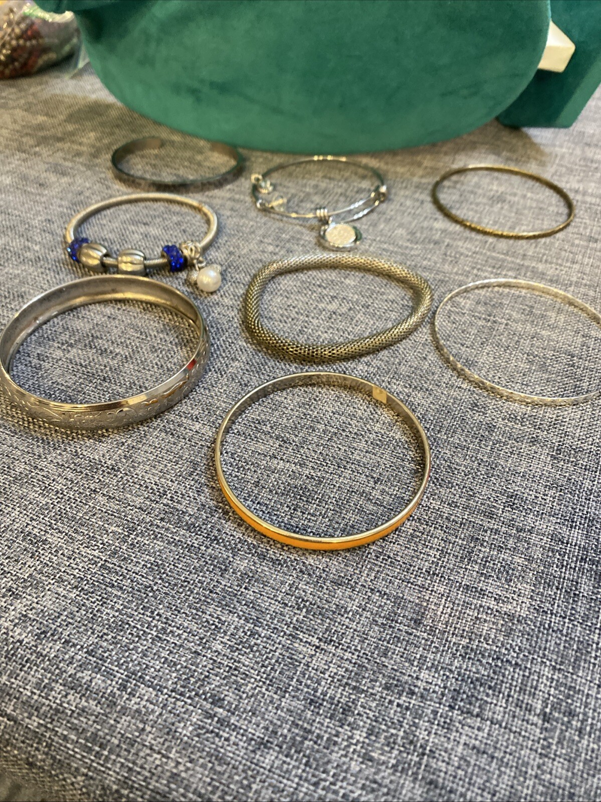 Mixed LOT (8) Bangle Bracelets - image 1