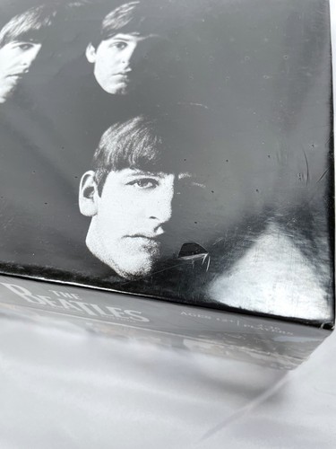 Sealed Trivial Pursuit The Beatles Gioco da Tavolo Edizione da Collezione Completo - Foto 5 di 5