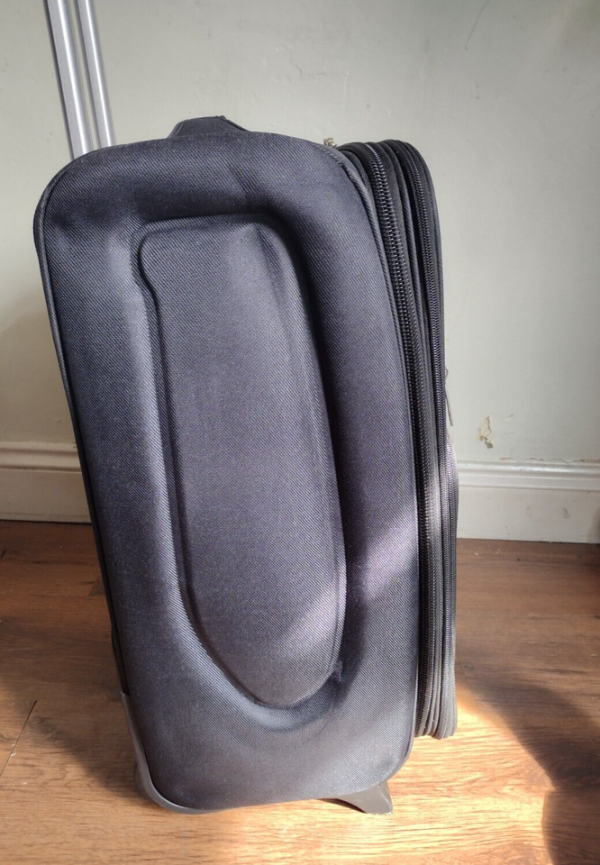 JIAN INTERNATIONAL LUGGAGE Black 2Wheel LAPTOP SOFTShell SUITCASE Cabin