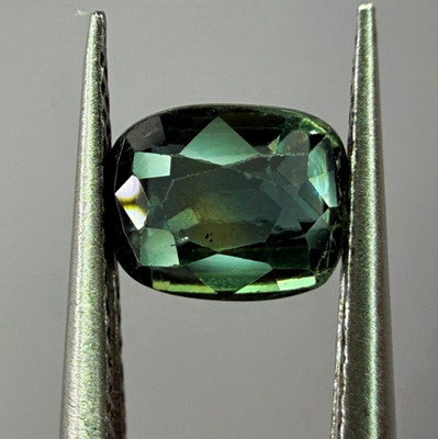 Sapphire · Deep Greenish Blue · Rectangular Cushion Mixed Cut · 1.04 ct · IGI