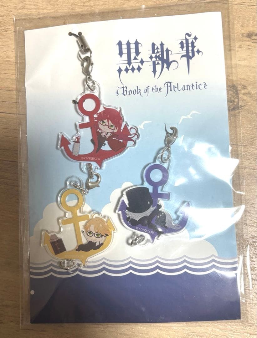 Producto: Juego de Dijes Black Butler Book of the Atlantic Yurayura BOptimized