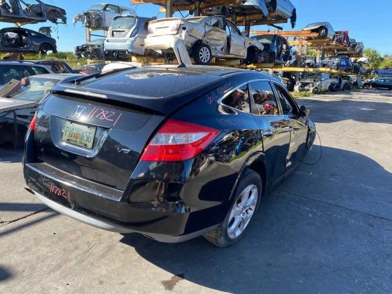 Bote de carbón de vapor de combustible 2010 11 12 13 14 15 Honda Crosstour 3,5 L tracción delantera Foto 3 de 4