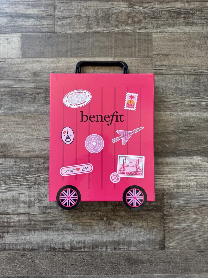 Benefit Pink Dream PR Box - Image 2 of 2