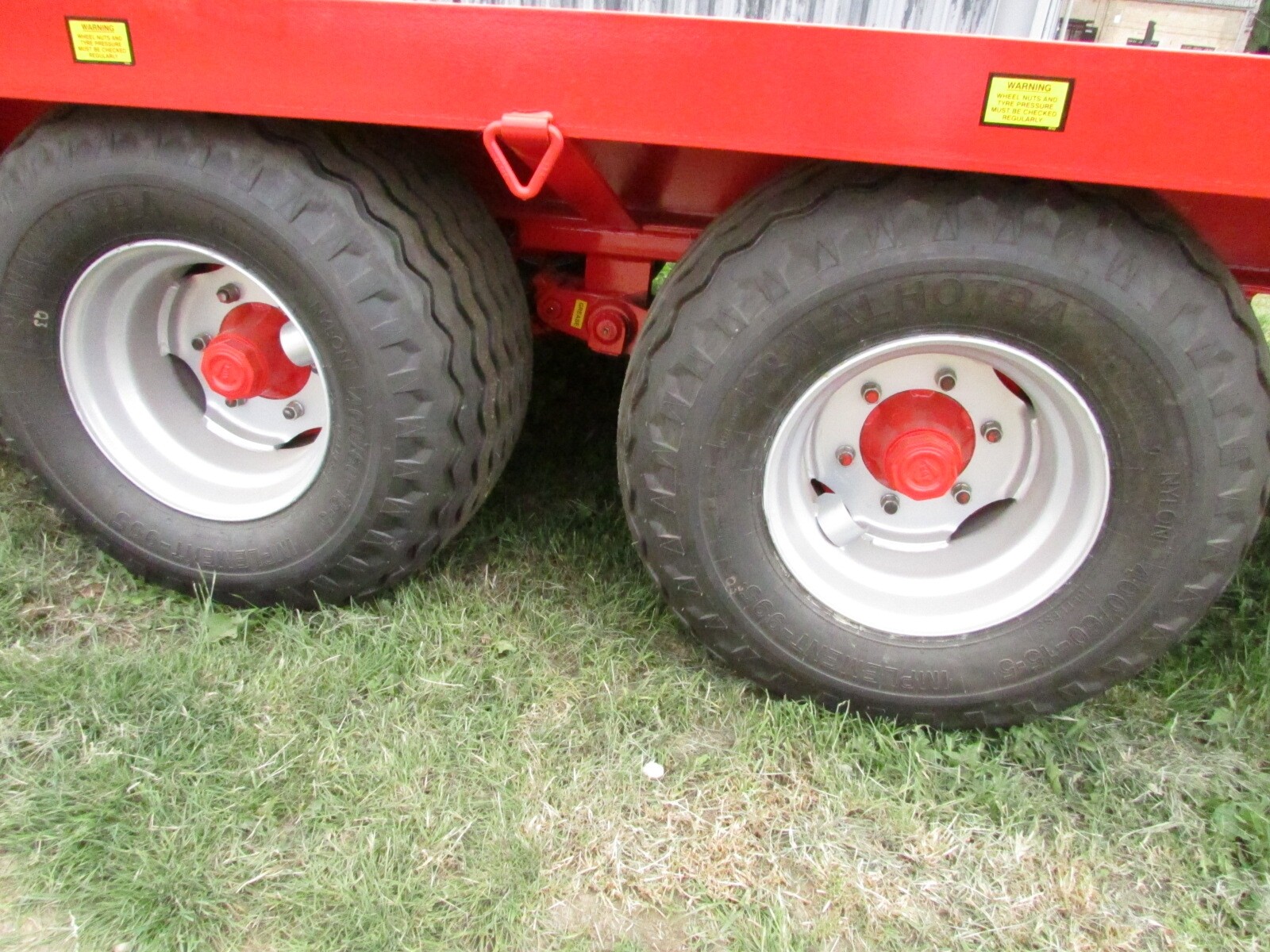 HERBST Low Loader 18ft Beavertail Plant Trailer, 7.8 tonne carry - New ...