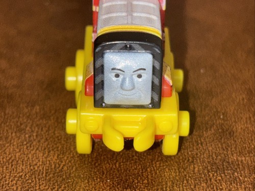 ‘14 Thomas The Train TrackMaster Small Push Along DieCast PVC Train #K45D Bert - Picture 5 of 7