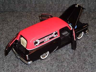 1:24 SPEC CAST 1954 CHEVY STREET ROD SEDAN BUSTED KNUCKLE GARAGE