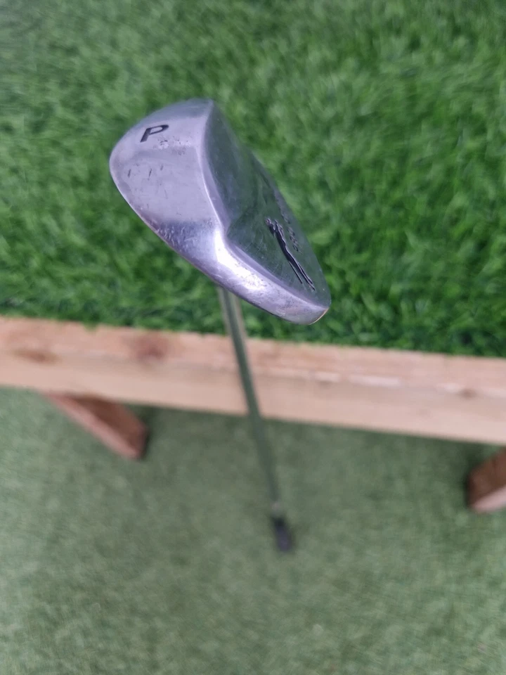 Slazenger Pro Grind Pitching Wedge - Stiff Flex Steel Shaft - Right Handed - Image 4 of 4