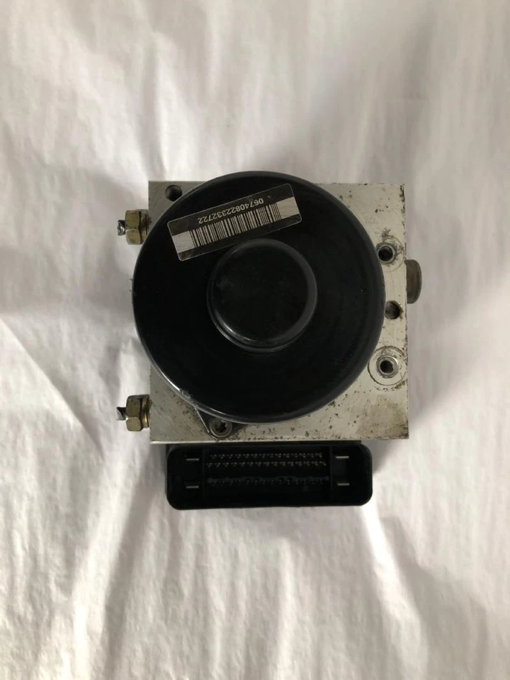 Conjunto de bomba de freno antibloqueo ABS Lincoln Aviator 2003-2004 OEM Foto 2 de 4