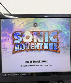 SEGA Dreamcast Console HKT-3020 with Controller and Cords