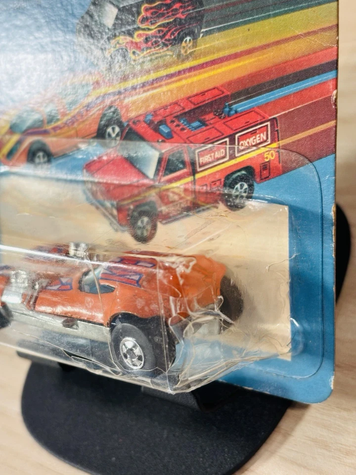 1975 Hot Wheels Flying Colors Twin Mill Unpunched New In BLISTER !! - Image 4 of 4