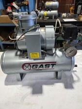 SPRĘŻARKA POWIETRZA GAST ROA-P106TB-00 używana do części 220V