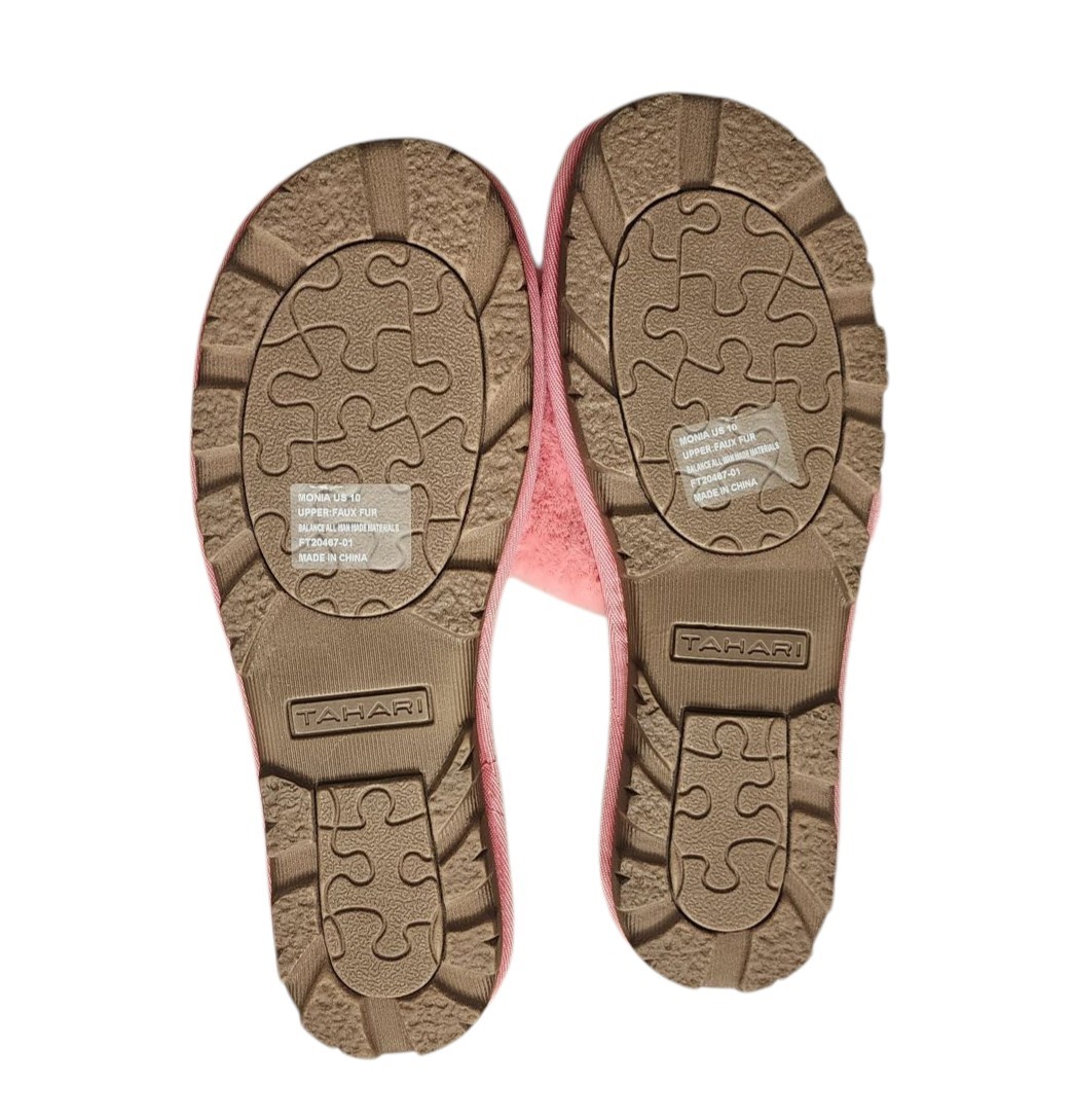 SAOLA Pantofole morbide peluche Tahari Monia nuove senza etichette taglia 10 scivoli pelliccia sintetica suola grossa salmone