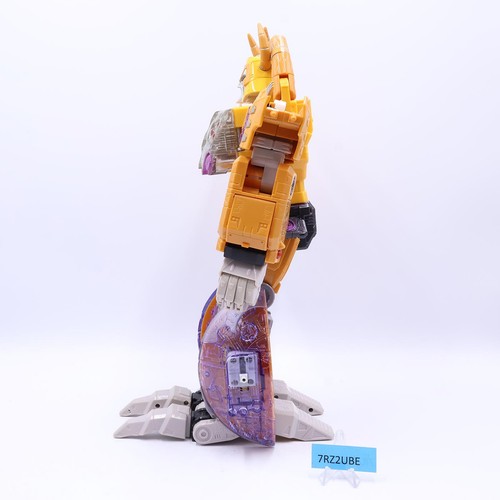 Unicron 100% Complete Transformers Armada Supreme Class 2003 Action Figure - Picture 5 of 6