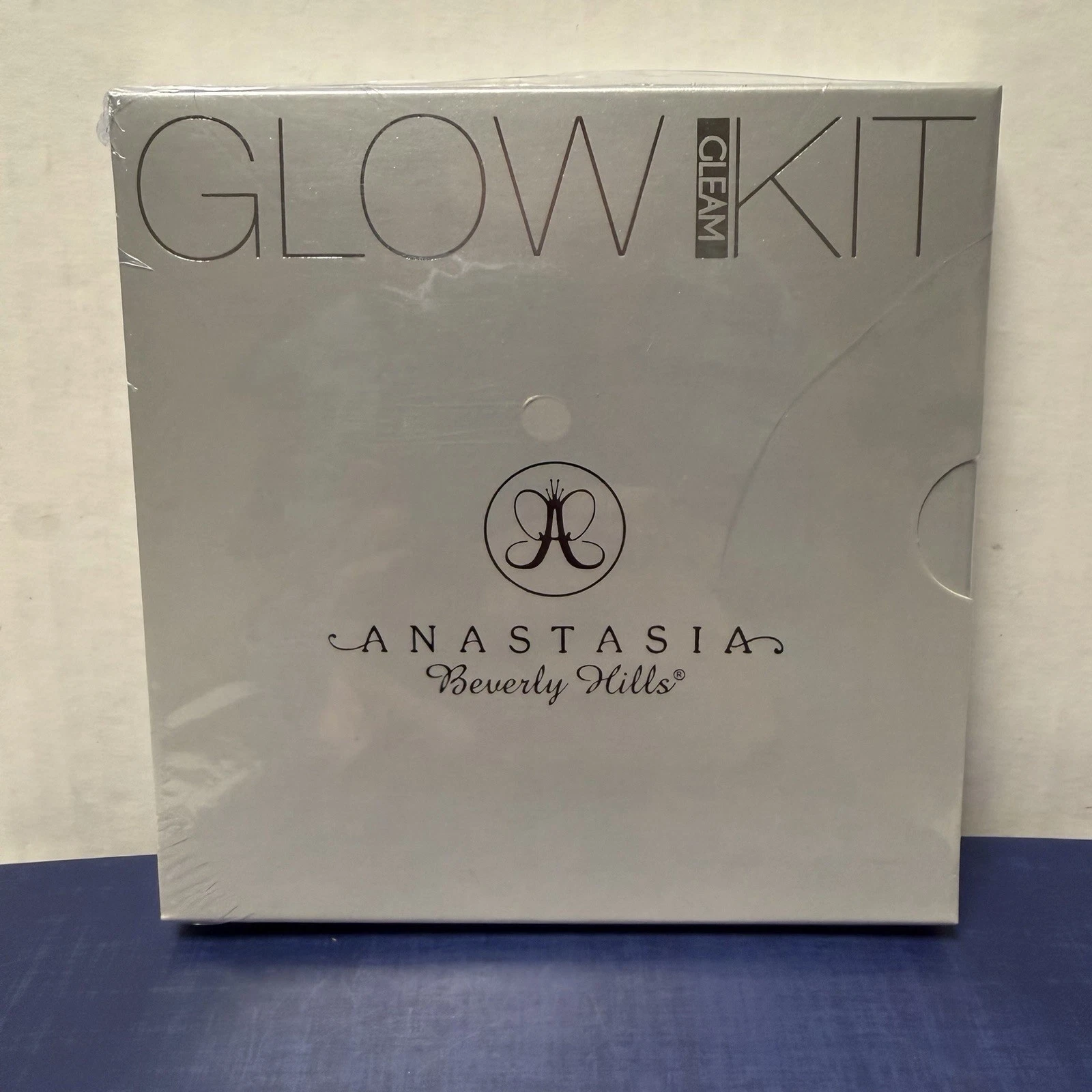 Anastasia Beverly Hills Glow Kit GLEAM Highlighting Illuminating Palette NEW