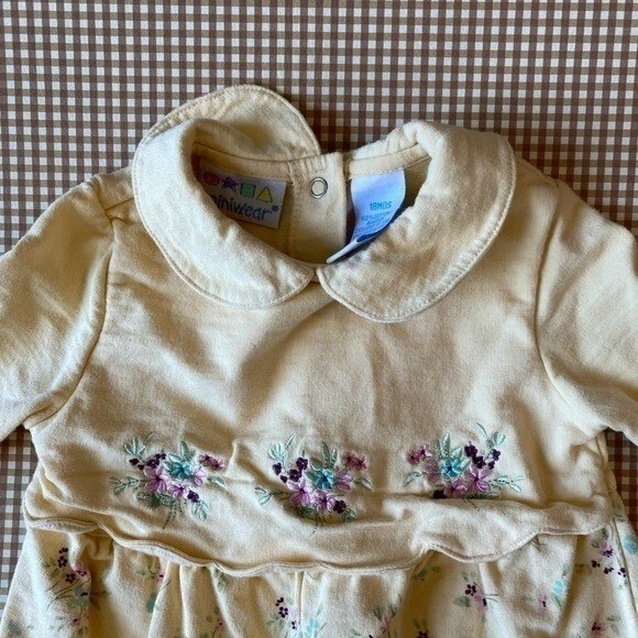 Mameluco vintage miniwear bebé una pieza amarillo mantequilla.Talla 18 meses cottagecore Foto 3 de 4