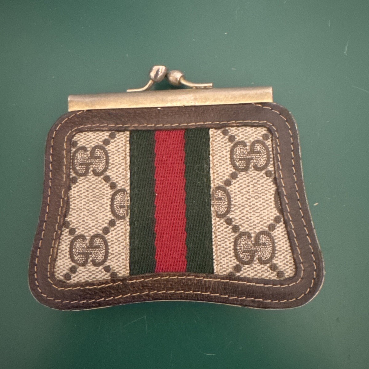 GUCCI ❤︎ Vintage ❤︎ coin case GUCCI Authentic Coin case coin purse ladies heart form