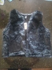 Olivia & Grace Black Faux Fur Vest L Nwt
