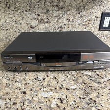 Vintage NEW VCD Player Karaoke Machine w/ Remote Audio Nippon NE-290 No Box