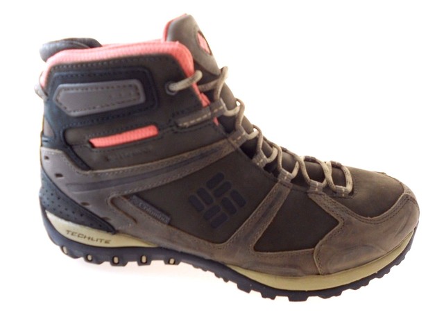 columbia techlite walking shoes