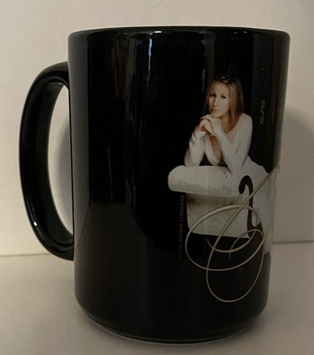 Tazza Tazza Tour Barbara Streisand 2006 - Ceramica Nera con "B" sopra Ms Streisand - Foto 2 di 14