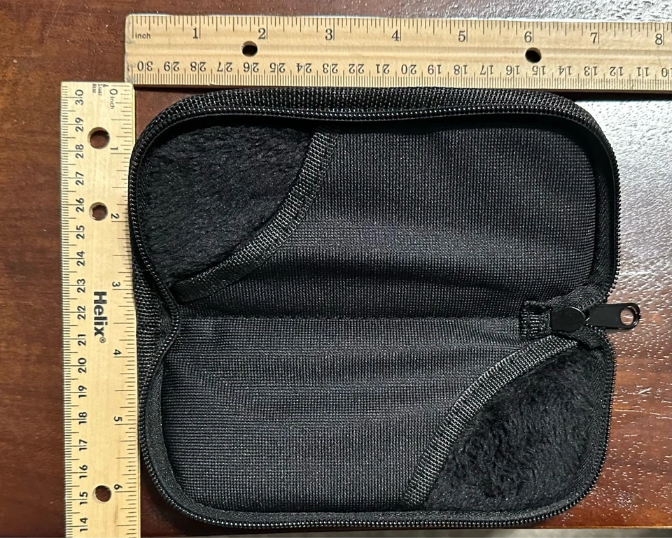 Estuche de almacenamiento de cuchillos con cremallera - Tiene capacidad para 2 cuchillos de bolsillo de hasta 5,5" Foto 4 de 4