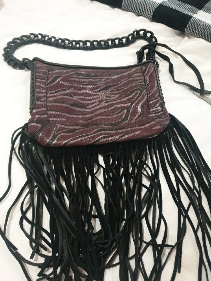 Tiracolo de couro com franja Aimee Kestenberg Take Me Out preto