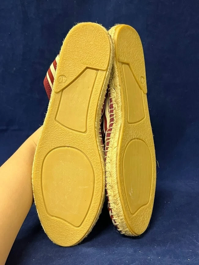 CHARLES DAVID Women's Red striped slip-on shoes SIZE 6.5 - Image 2 of 2