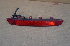 2013-2018 Hyundai Santa Fe Sport High Mount Third Brake Light Oem 927004z000 2013-2018 Hyundai Santa Fe Sport High Mount Third Brake Light Oem 927004z000