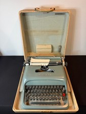 Vintage Olivetti Underwood Studio 44 Typewriter w/ Case Made in Spain thumbnail