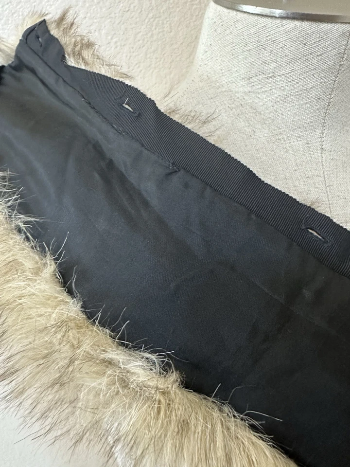 Cuello de piel vintage años 60 para mujer | envoltura de noche o estola | talla única usado en excelente estado Foto 4 de 4