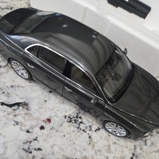 Kyosho 1/18 Bentley Flying Spur W12 Diecast Model Black Does not have door tool