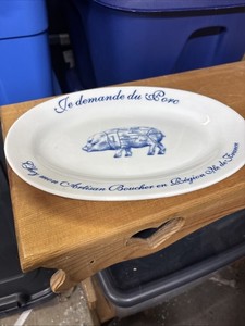 Williams Sonoma ~ French  Je demande du Porc Blue PIG Serving Plate Platter