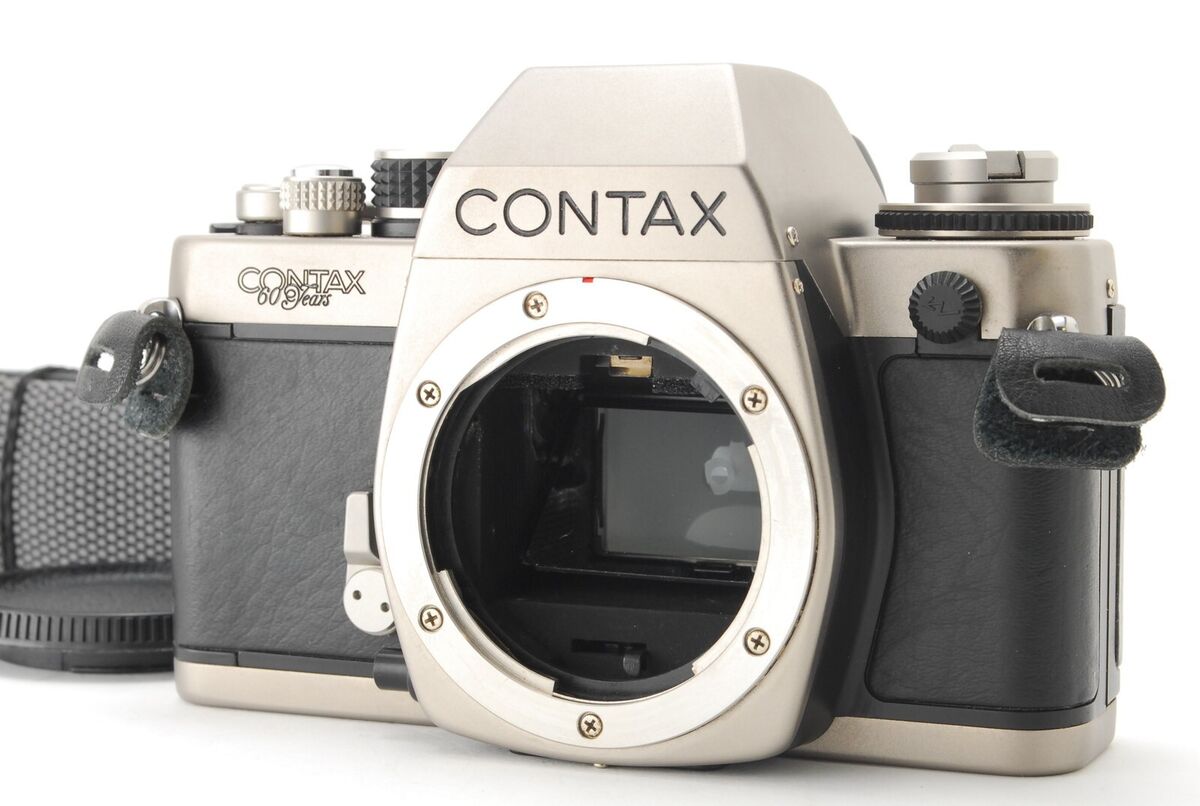 Near Mint Contax S2 60th Years Model 35mm SLR Film Camera Near Mint Contax S2 60th Years Model 35mm SLR Film Camera