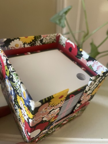Vera Bradley Take Note Cube 4x4x4 Loose Leaf Stationary Notes Black Floral USED - Picture 6 of 7