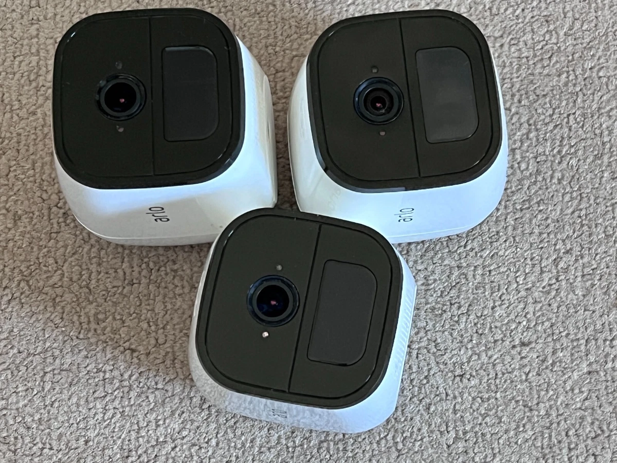 LOT of 3 NETGEAR Arlo Go 4G LTE Mobile HD Security Camera VML4030
