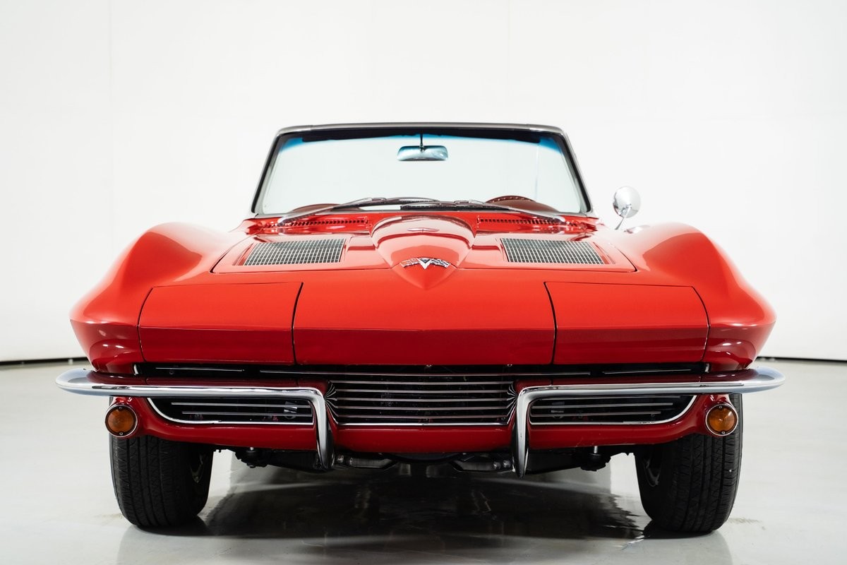 1963 Riverside Red Chevrolet Corvette   | C2 Corvette Photo 4